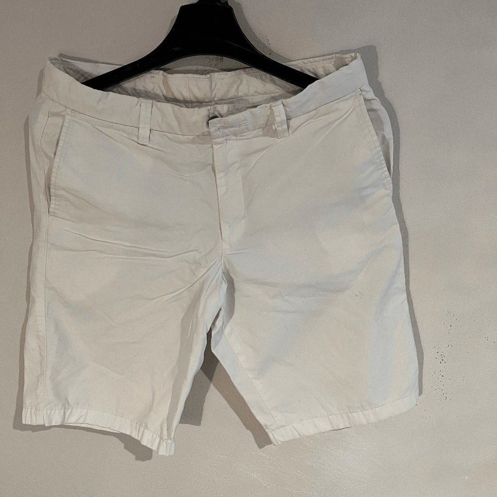 UNIQLO SHORTS